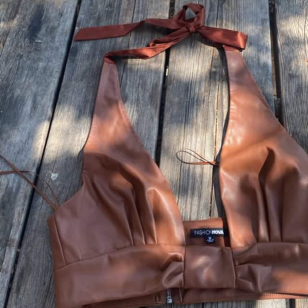 Fashion Nova Top - Picture 3 of 3